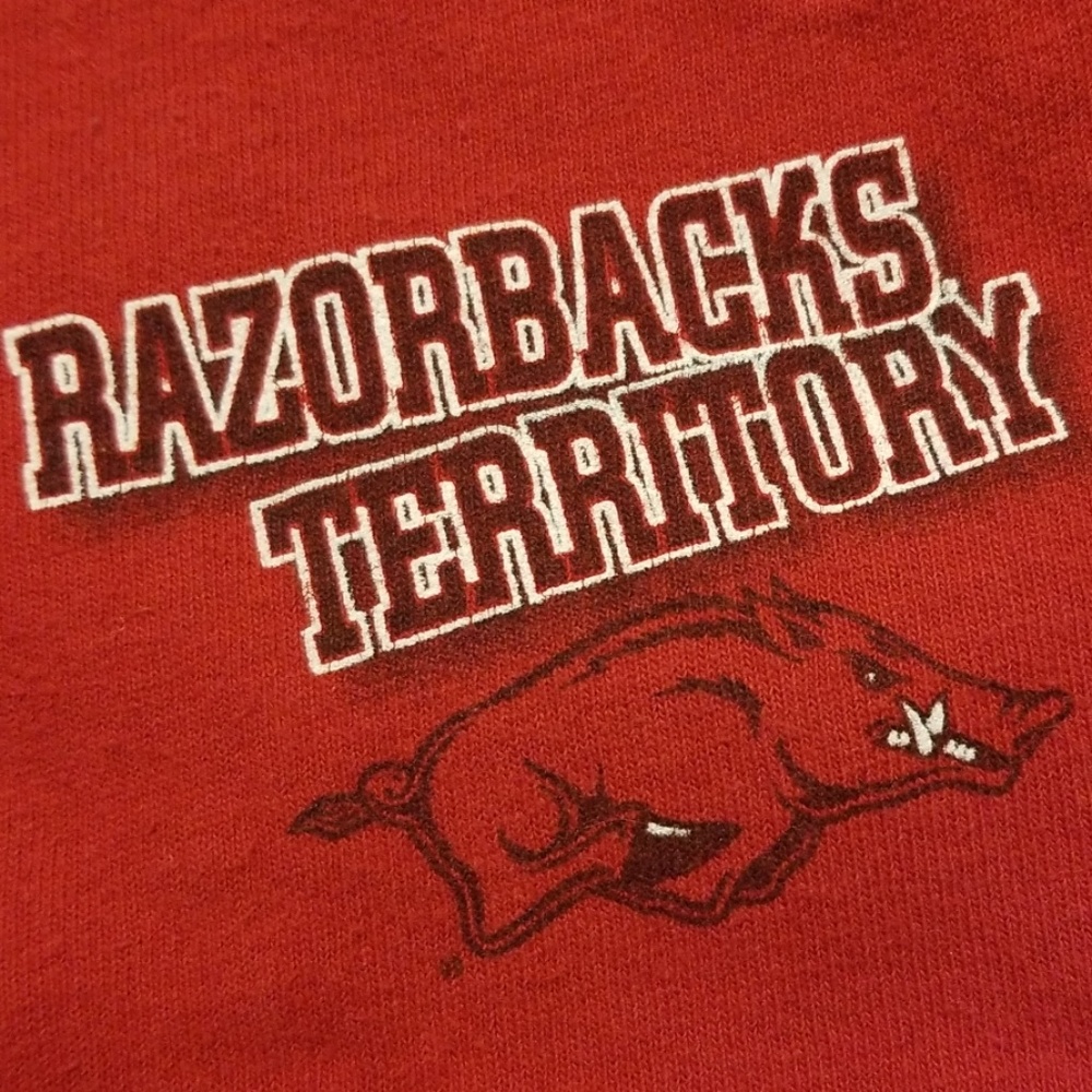 Arkansas Razorback tshirt - Picture 2 of 6